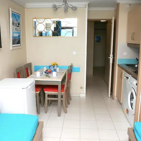 Splendid Sea View - 2 Comfy - Swimming Pools Apartmán Cannes