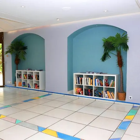 Apartmán Splendid Sea View - 2 Comfy - Swimming Pools *