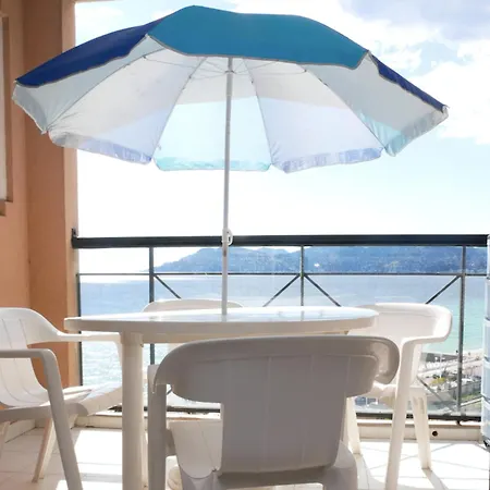 Splendid Sea View - 2 Comfy - Swimming Pools 아파트